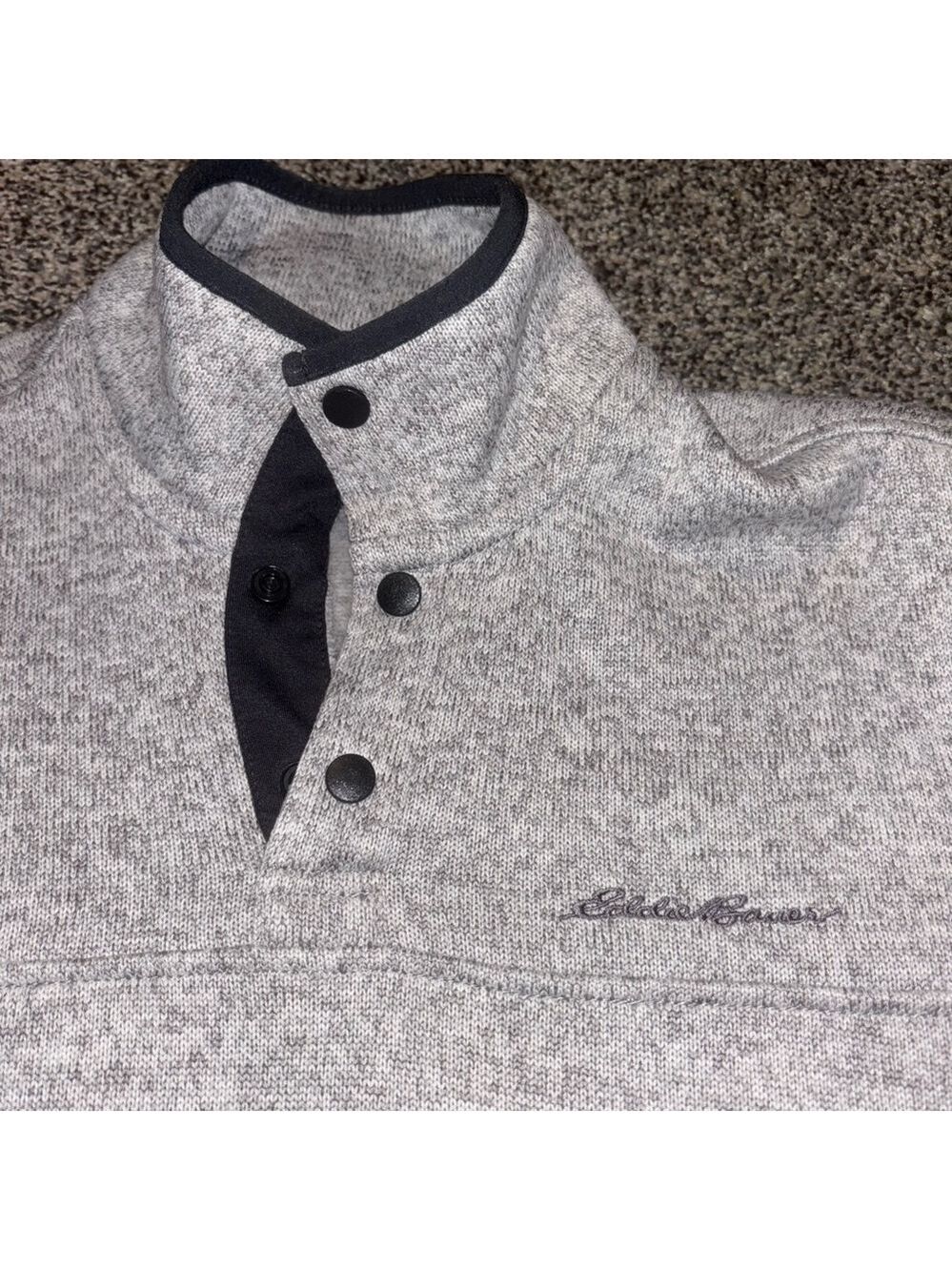 Eddie Bauer ~ Men’s Gray Fleece Pullover Quarter Snap Size Medium